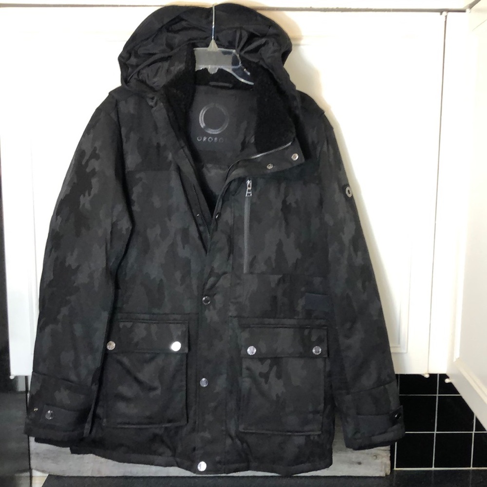 Orobos Jacquard Camo Field down coat. Black Camo design duck down.Size L